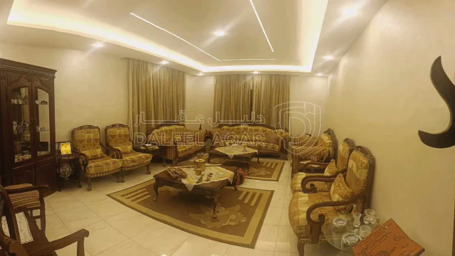 فيلا/منزل - عمان ، شفا بدران ، مرج الاجرب ، بالقرب من - 270000 دأ