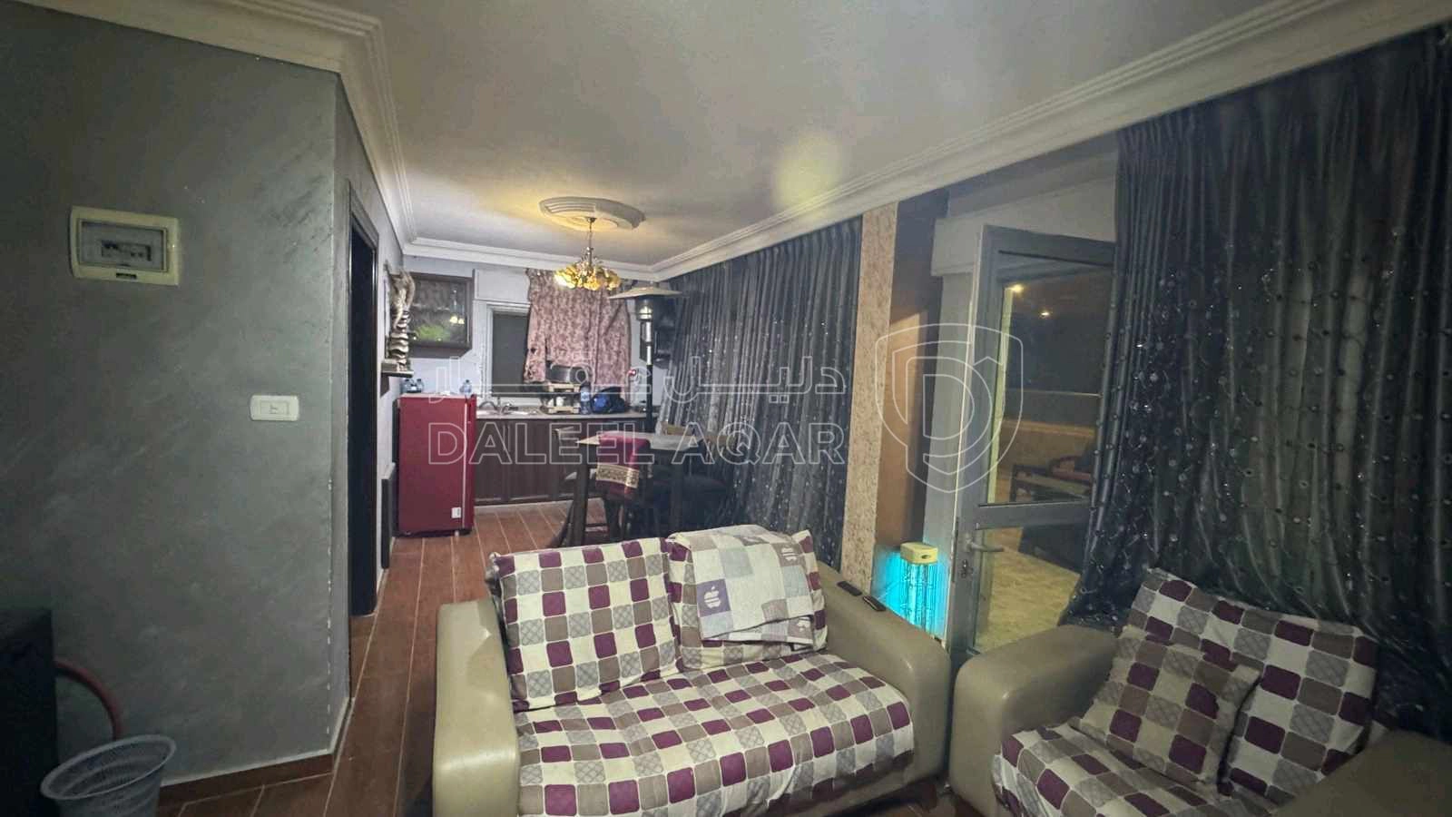 شقة في الياسمين شارع البادية - 145,000 دأ - صورة 1