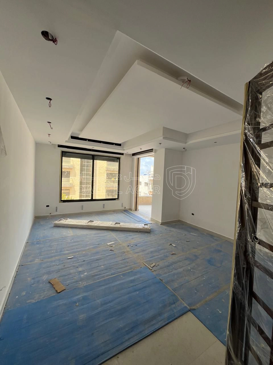 شقة في شقة للبيع بتشطيبات فندقية في ضاحية النخيل - 175,000 دأ - صورة 1