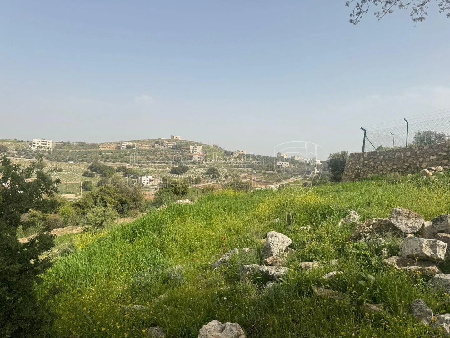 أرض في الزعتري السلط أطلاله رائعه - 250,000 دأ - صورة 1