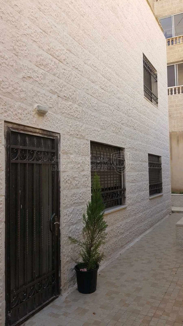 فيلا/منزل في عمان ضاحية الأمير حسن - 175,000 دأ - صورة 1