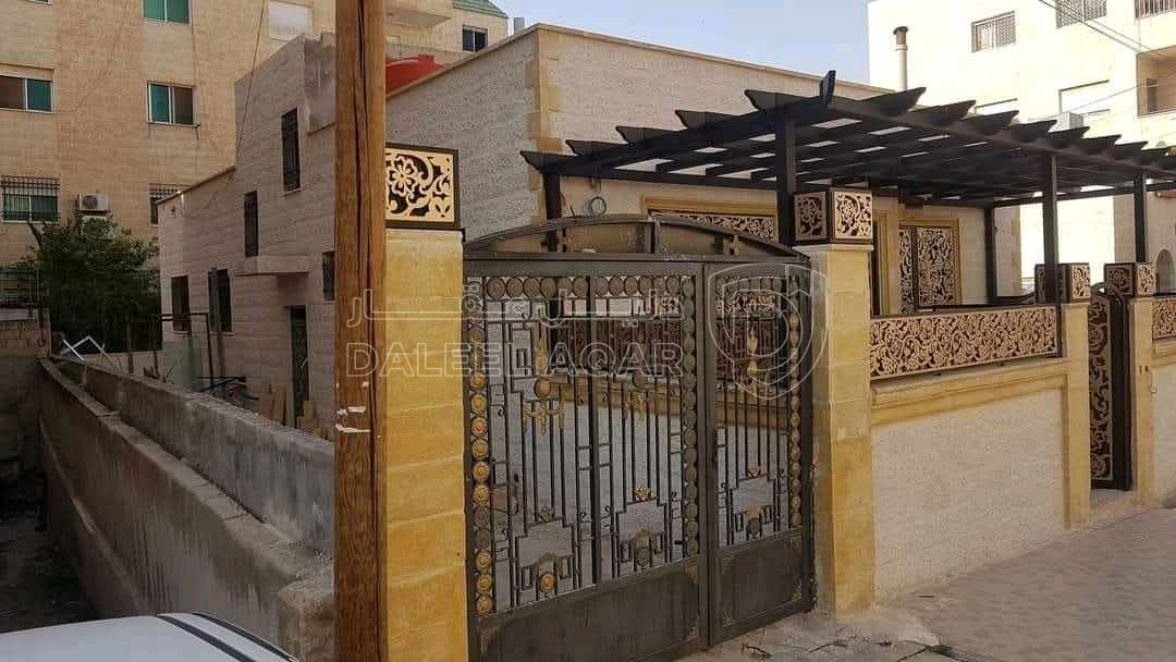 فيلا/منزل في عمان ضاحية الأمير حسن - 175,000 دأ - صورة 1