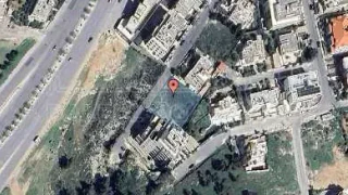 أرض - شمال غرب قمة افرست بـــــــ200م - 440400 دأ