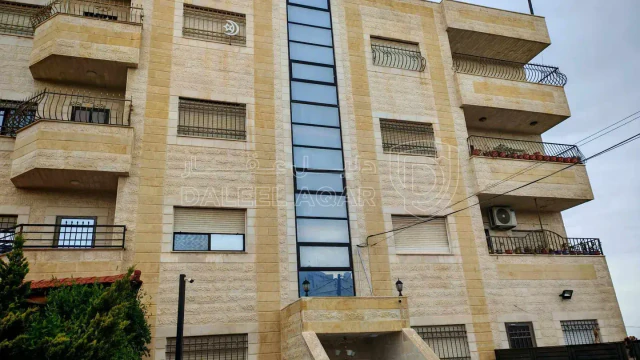 شقة - عمان - جبل النصر - حي الربوه  - 40000 دأ