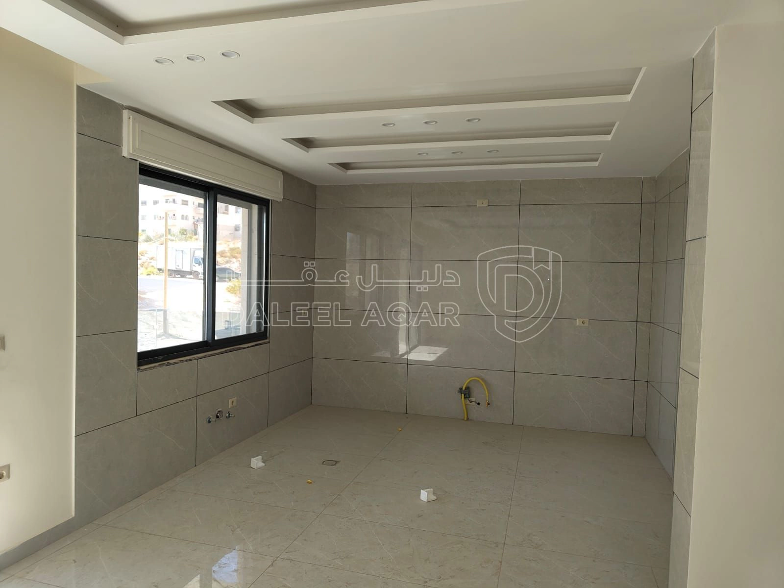 شقة في البنيات الشمالي - 85,000 دأ - صورة 1