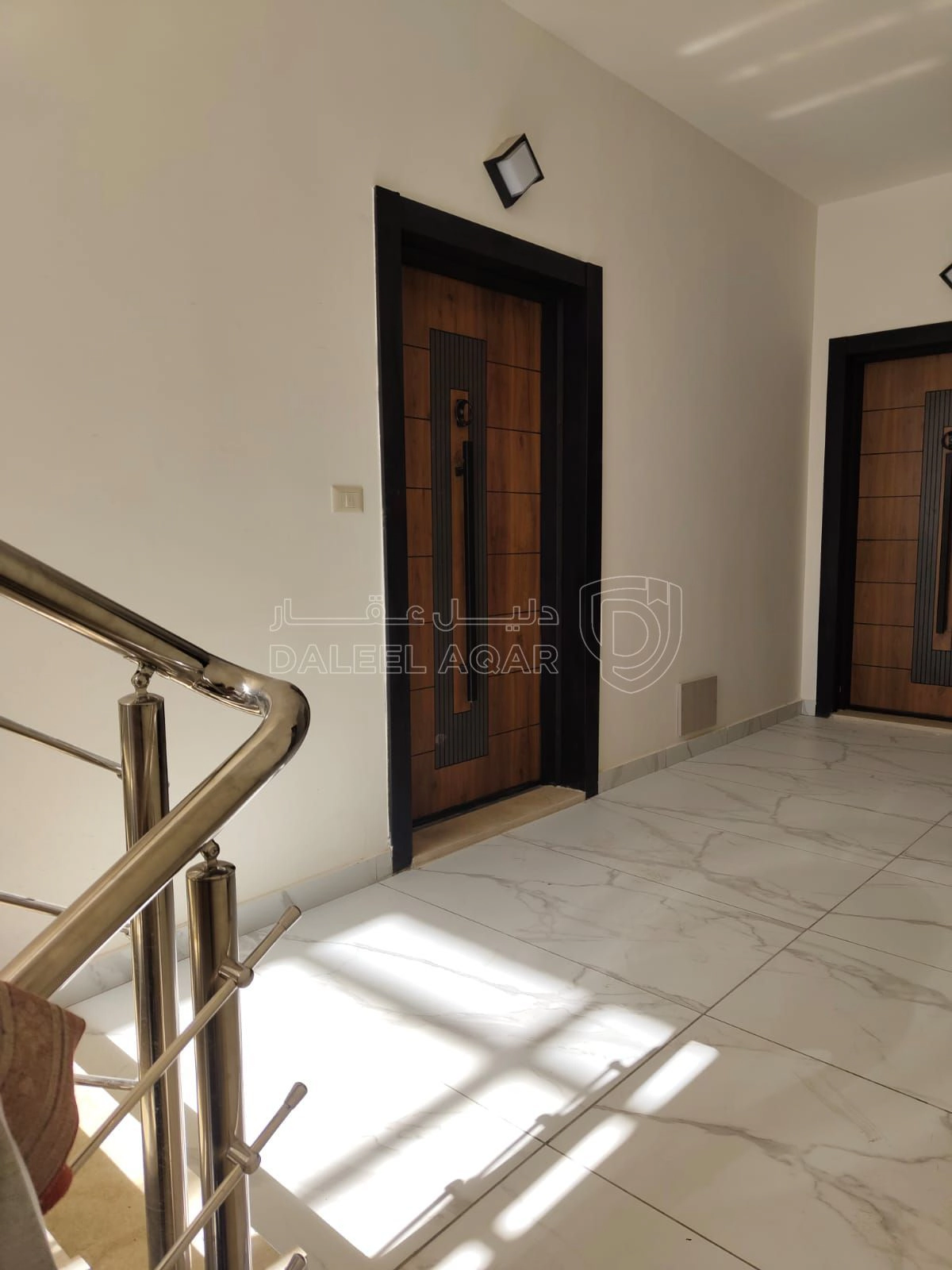 شقة في البنيات الشمالي - 85,000 دأ - صورة 1