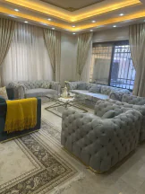 فيلا/منزل في خلف جامعه الزيتون ٣ كيلو - 200,000 دأ - صورة NaN