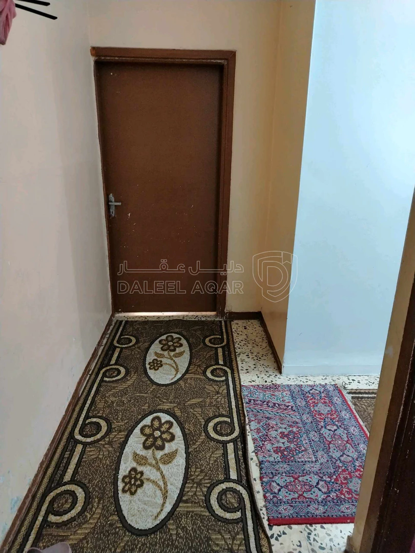 فيلا/منزل في الزرقاء وادي الحجر بالقرب من مستشفى جبل الزيتونة  - 60,000 دأ - صورة 1