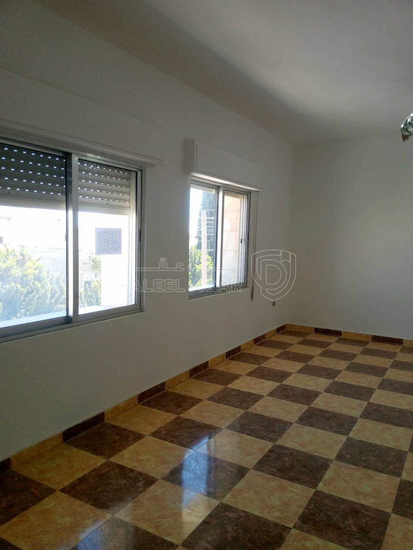 شقة في صويلح حي الارسال - 50,000 دأ - صورة 1