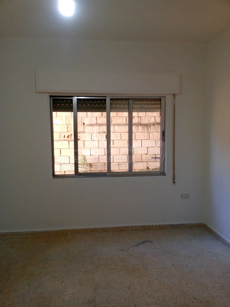 شقة في صويلح حي الارسال - 50,000 دأ - صورة 1