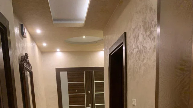 فيلا/منزل في مادبا - قرب مسجد المسيح عيسى ابن مريم  - 250,000 دأ - صورة NaN