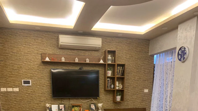فيلا/منزل في مادبا - قرب مسجد المسيح عيسى ابن مريم  - 250,000 دأ - صورة NaN