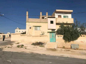 فيلا/منزل - البتراوي الجنوبي  - 57000 دأ