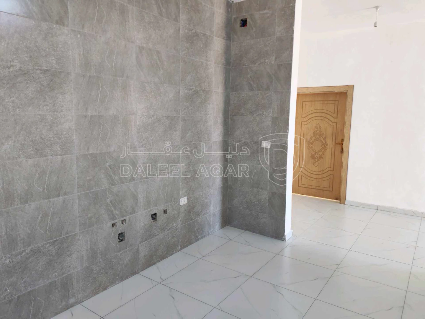 فيلا/منزل في بيت مستقل للبيع في مادبا قرب مسجد الفتح الإسلامي  - 49,000 دأ - صورة 1