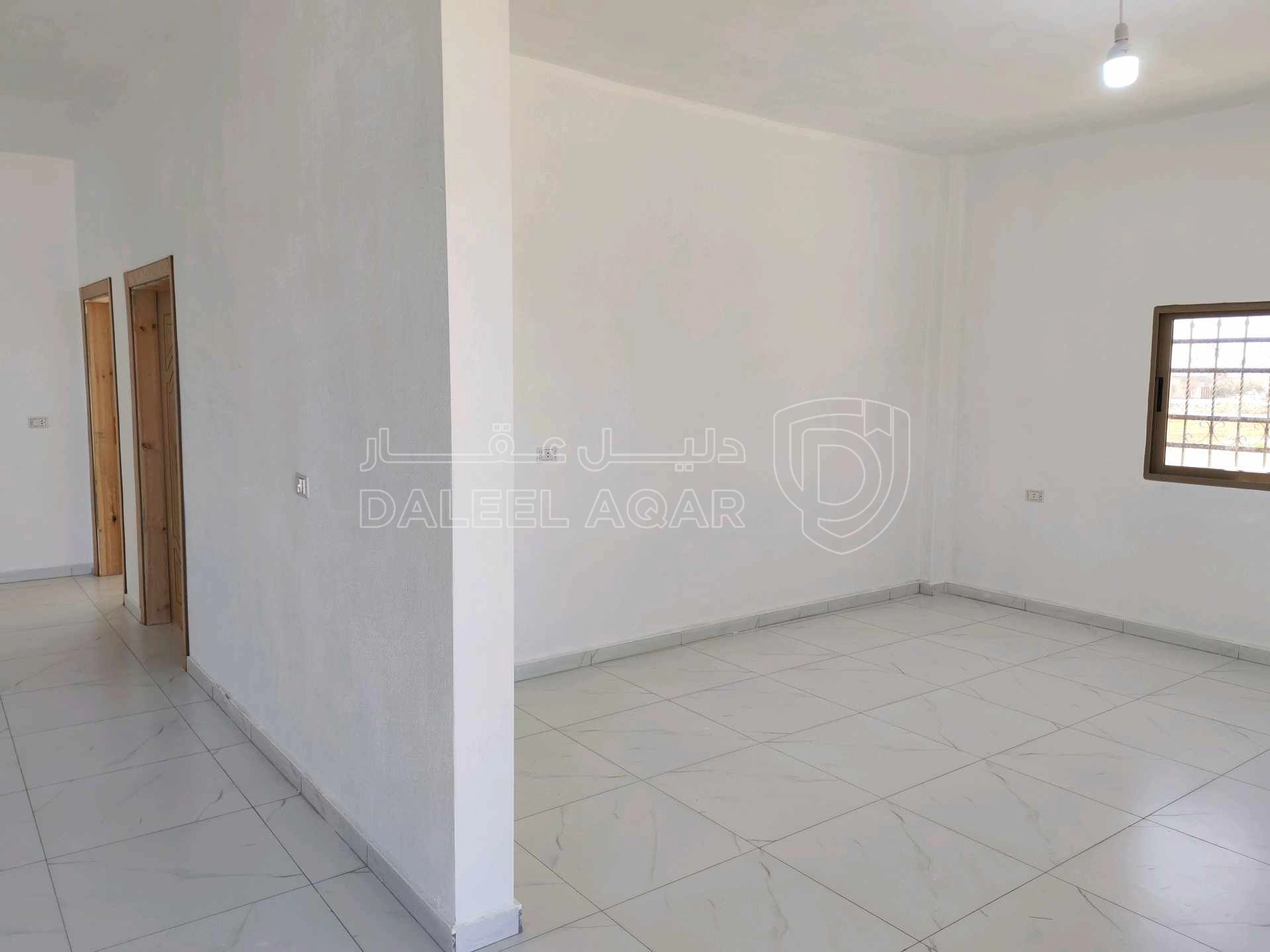 فيلا/منزل في بيت مستقل للبيع في مادبا قرب مسجد الفتح الإسلامي  - 49,000 دأ - صورة 1