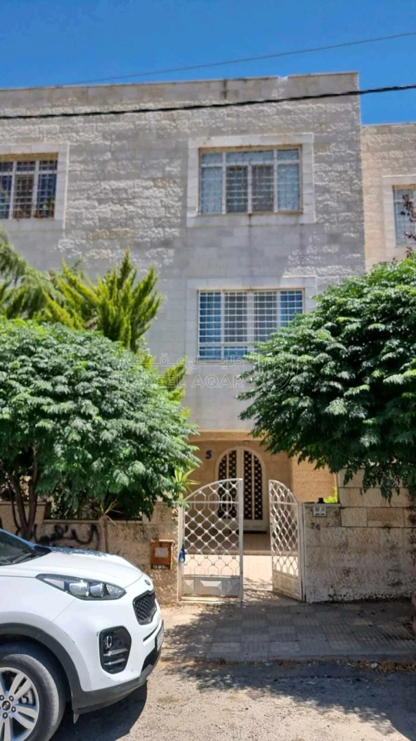 مبنى في عمان خلدا ام السماق شارع زكي الادلبي  - 775,000 دأ - صورة 1