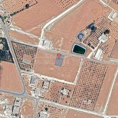 أرض في اليادودة، بالقرب من شارع المطار - 76,625 دأ - صورة 1