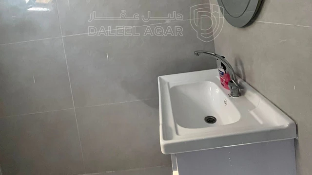 شقة في الرصيفة - طريق يا جوز - قرب صالون الرائد - 20,000 دأ - صورة NaN
