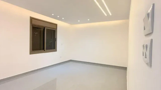 شقة - اربد - دوار الشهيد معاذ الكساسبة - 54000 دأ