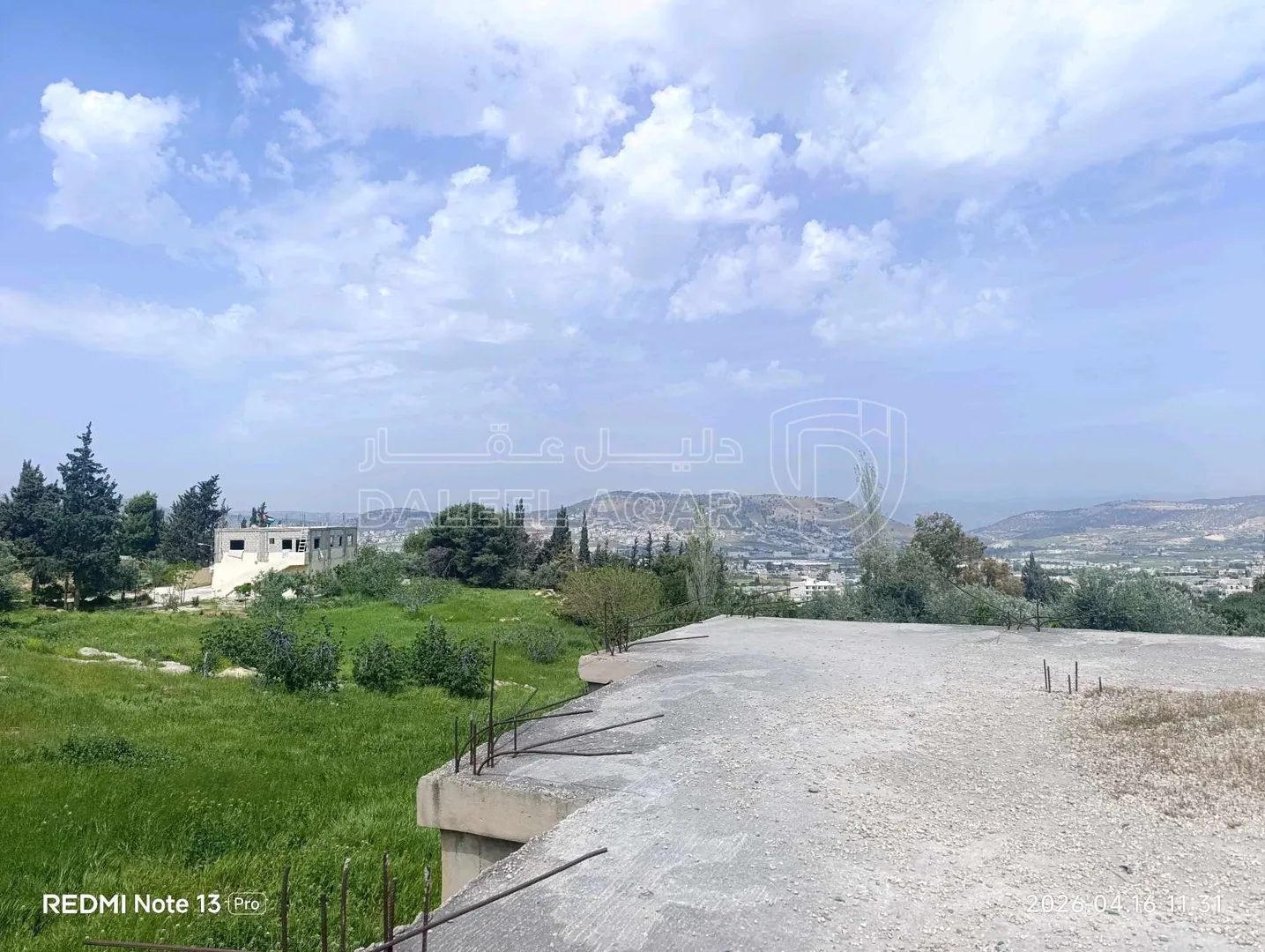 أرض في قطعة ارض نص دونم مع بناء 200 متر بدون تشطيب  - 38,000 دأ - صورة 1