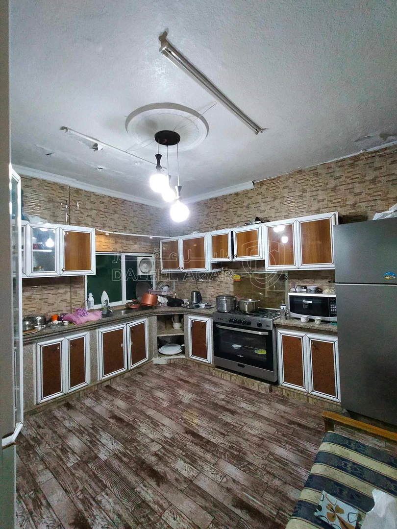 شقة في ابو نصير ، حي السعادة ، شارع سعاد القواقنة  - 50,000 دأ - صورة 1