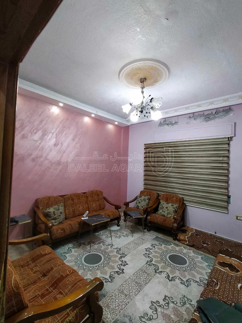 شقة في ابو نصير ، حي السعادة ، شارع سعاد القواقنة  - 50,000 دأ - صورة 1