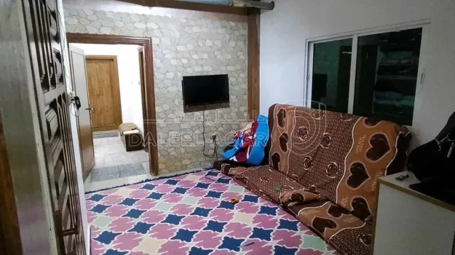 شقة - ابو نصير ، حي السعادة ، شارع سعاد القواقنة  - 50000 دأ