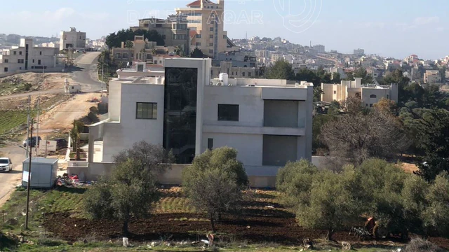 فيلا/منزل في رجم عميش - 850,000 دأ - صورة NaN