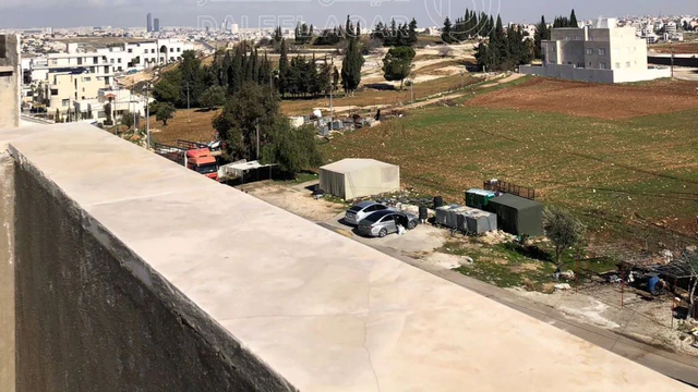 فيلا/منزل في رجم عميش - 850,000 دأ - صورة NaN