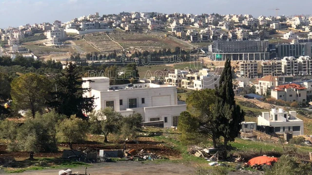 فيلا/منزل في رجم عميش - 850,000 دأ - صورة NaN