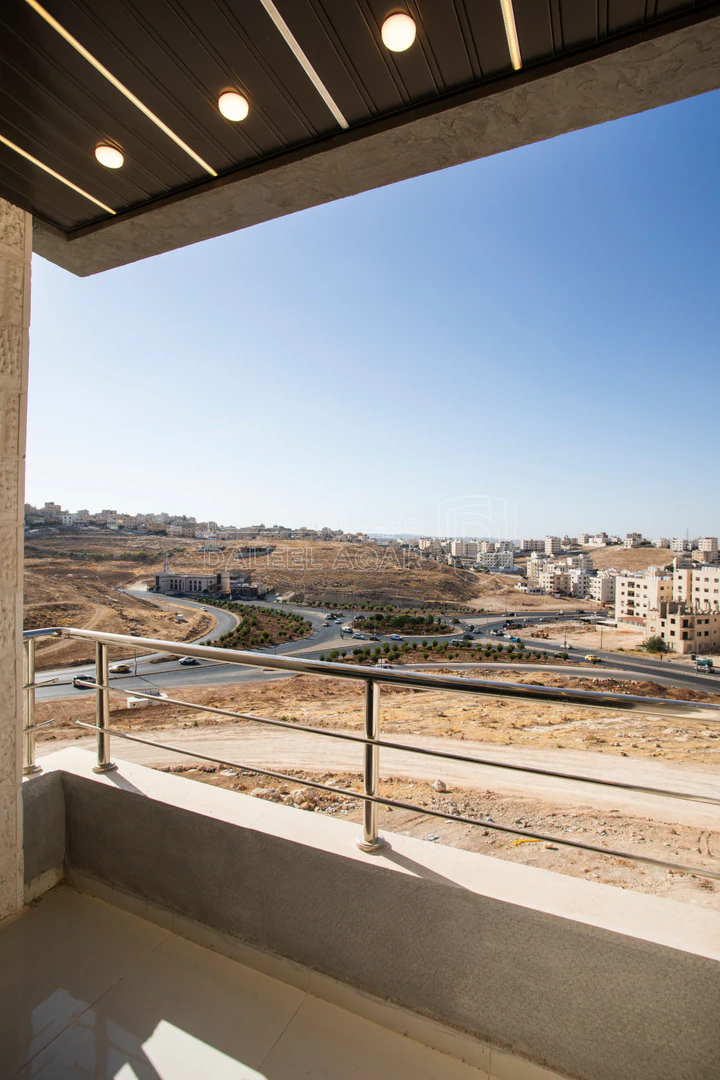 شقة في ابو علندا قرب اسكان الكهربا - 52,000 دأ - صورة 1