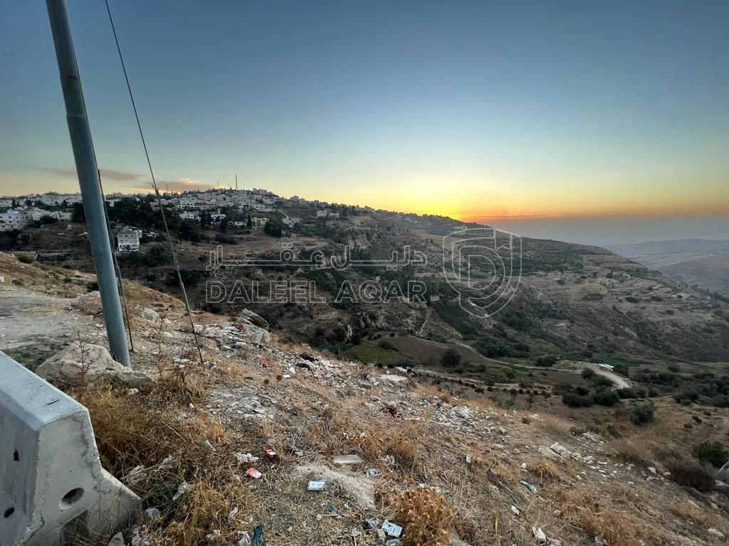 أرض في قطعة ارض في ناعور - 75,000 دأ - صورة 1