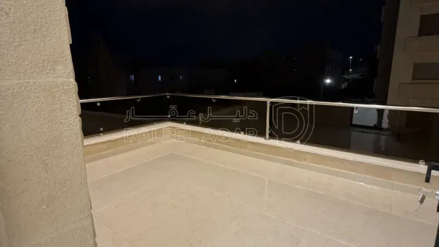 شقة - شقة اخير مع روف Ultra Delux - 135000 دأ