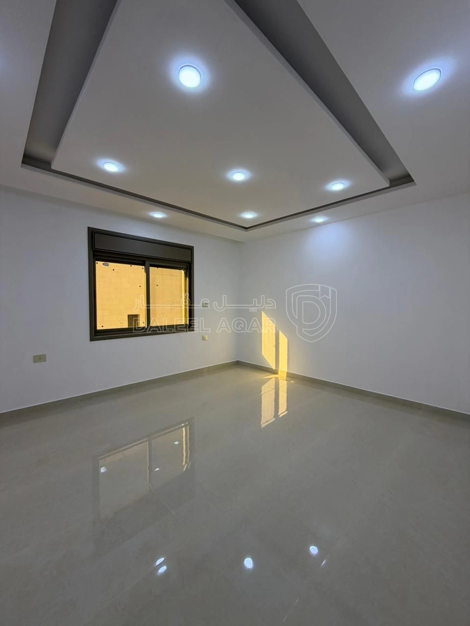 شقة في طبربور - قرب شارع الحج  - 75,000 دأ - صورة 1