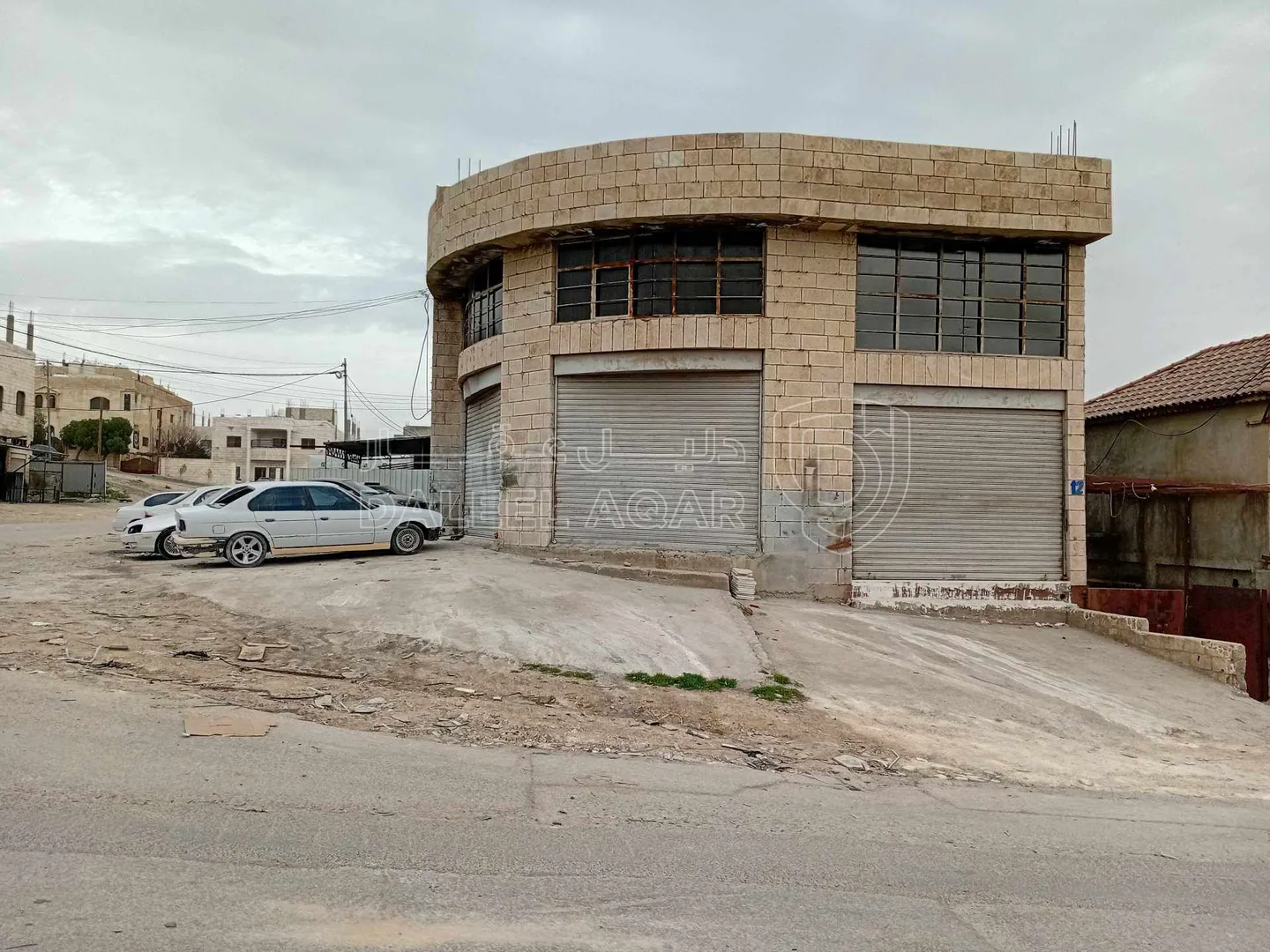 مبنى في عمان جاوا قرب معصرة سكجها - 100,000 دأ - صورة 1