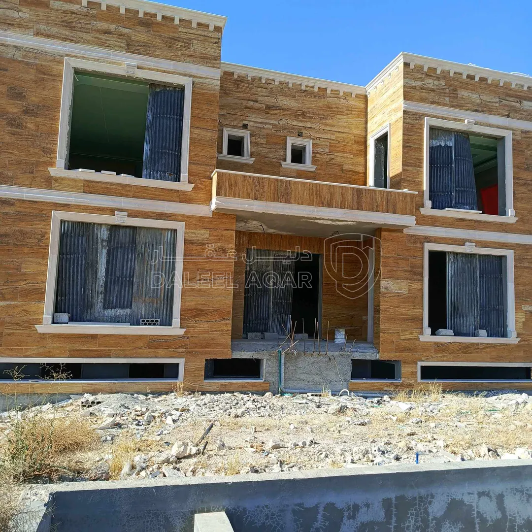 مزرعة/شاليه في نادرة - 130,000 دأ - صورة 1