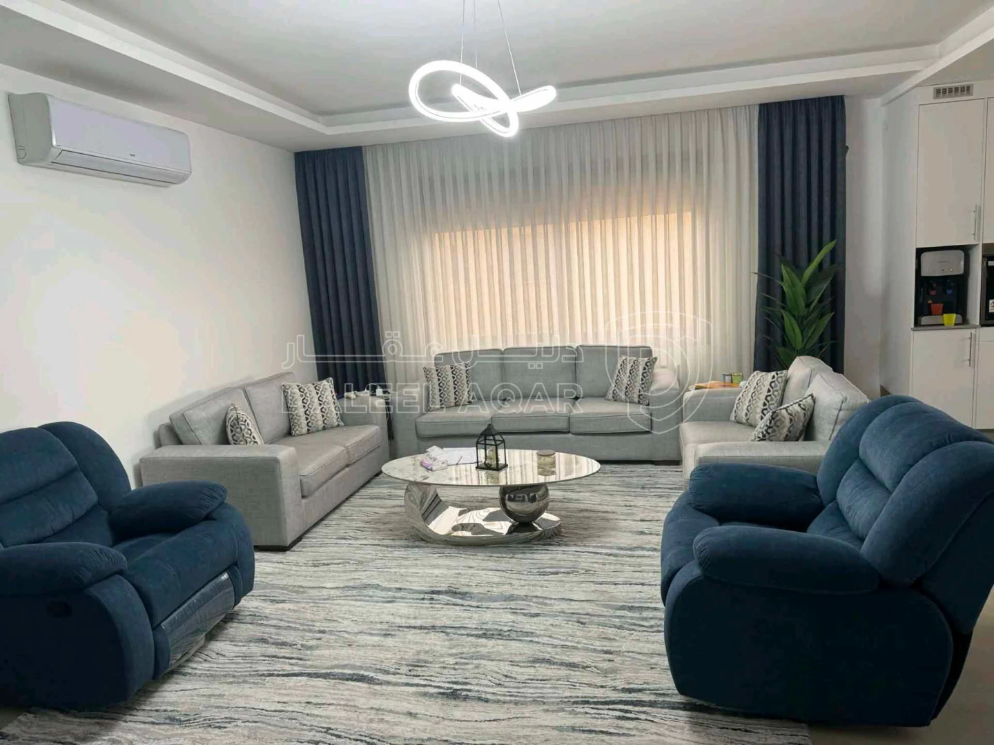 شقة في خلف اجنحة العطاس - 185,000 دأ - صورة 1