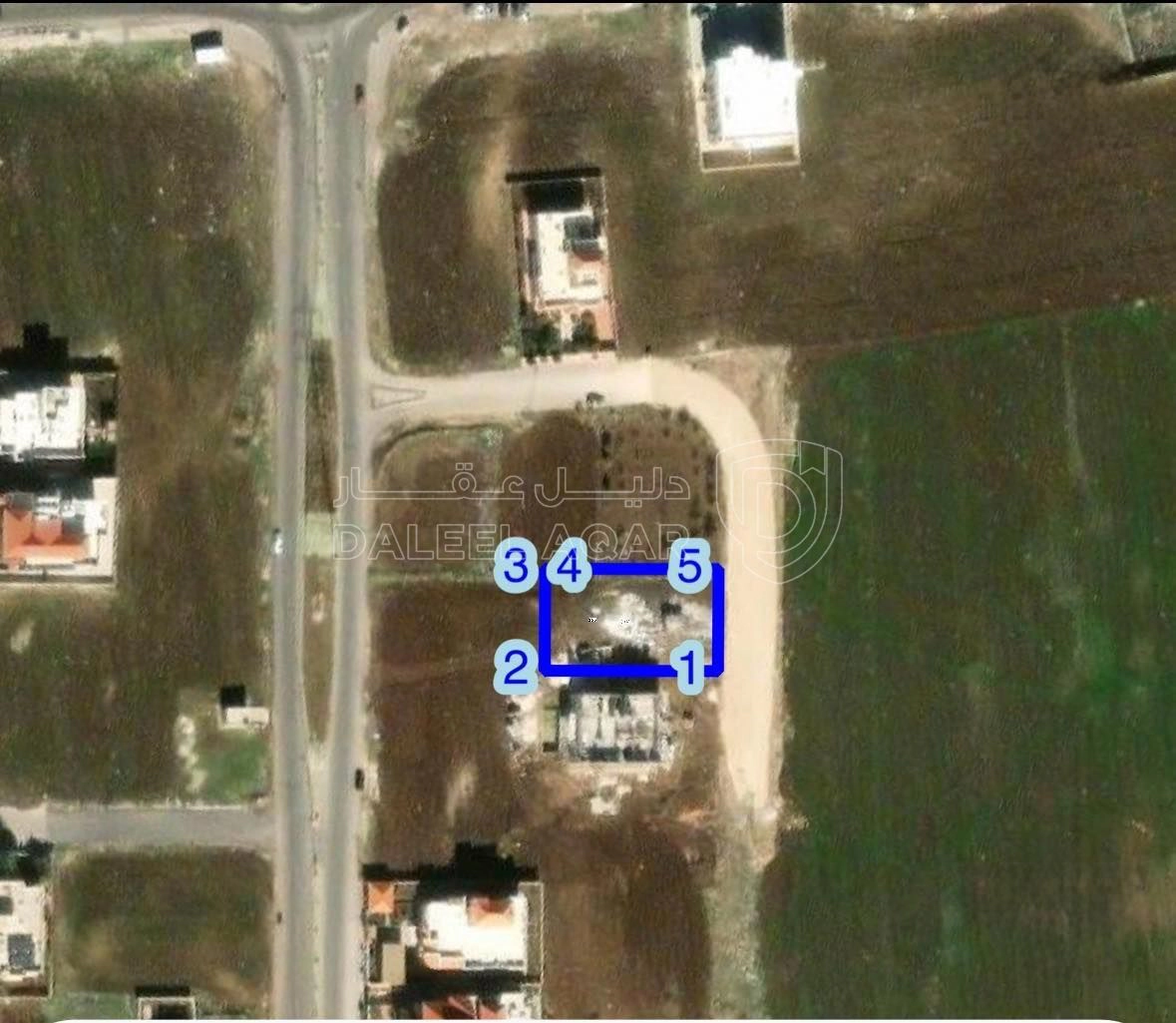 أرض في قطعة ارض بمساحة 1069 متر للبيع في اربد / ايدون  - 176,000 دأ - صورة 1