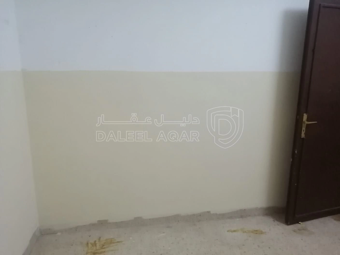 شقة في ألزرقاء شارع ٣٦ - 15,000 دأ - صورة 1