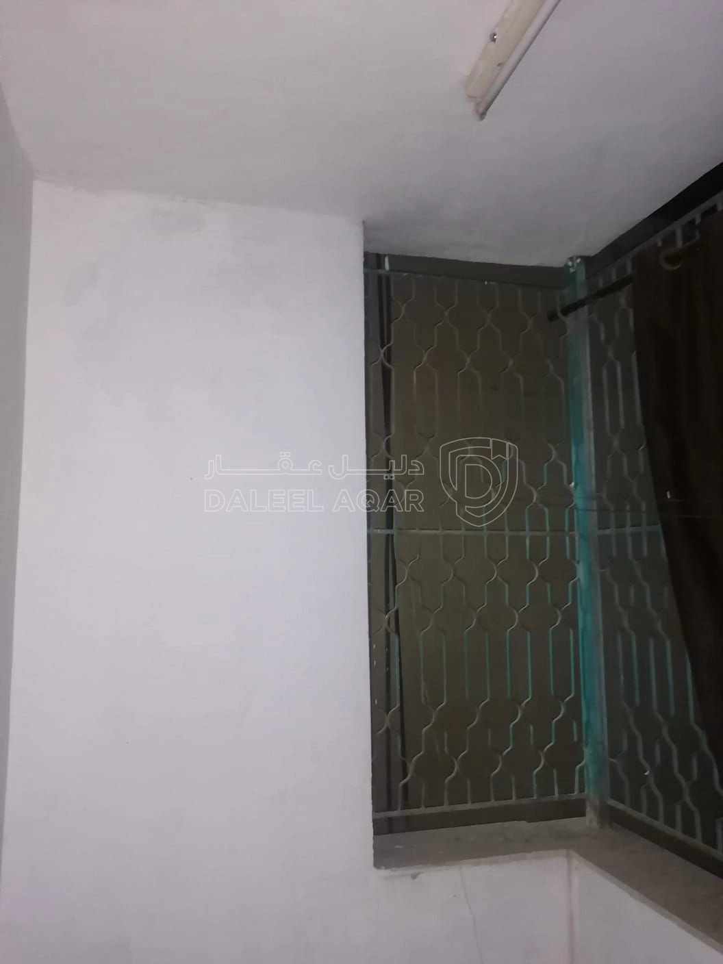 شقة في ألزرقاء شارع ٣٦ - 15,000 دأ - صورة 1