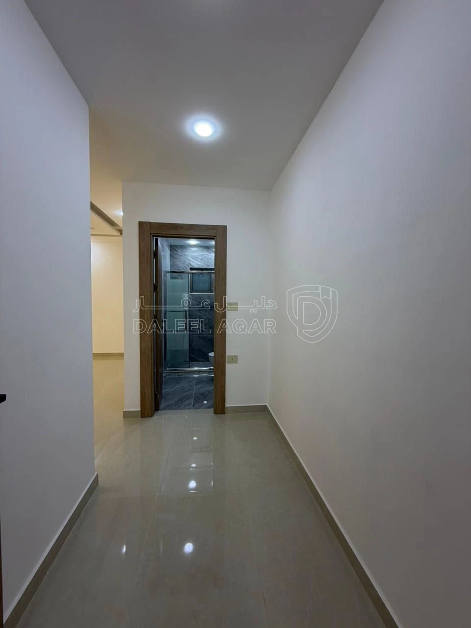 شقة في طبربور - قرب شارع الحج - 75,000 دأ - صورة 1
