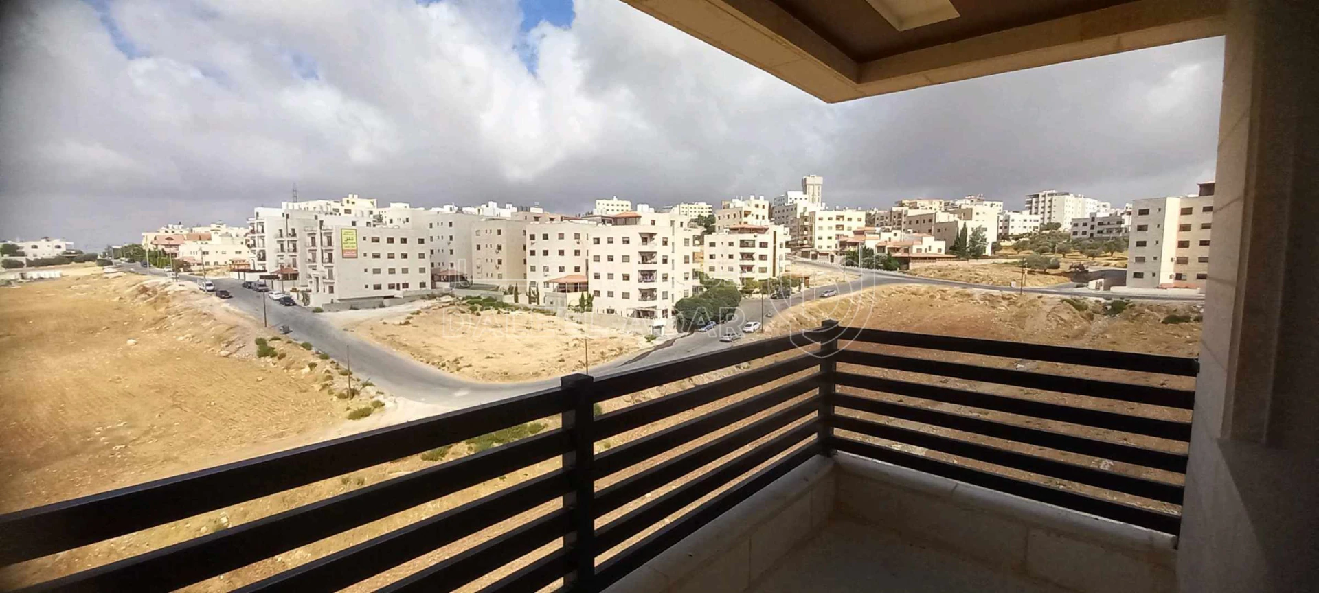شقة في عمان مرج الحمام - 85,000 دأ - صورة 1