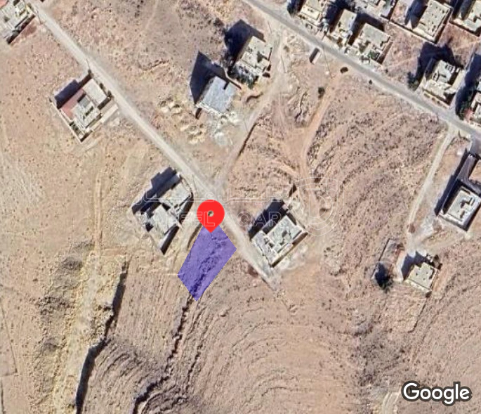 أرض في الزرقاء ، الصالحية - 35,000 دأ - صورة 1