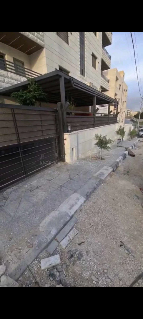 شقة في الزرقاء الجديدة..البتراوي..شارع الكرامة .الونك. - 88,700 دأ - صورة 1