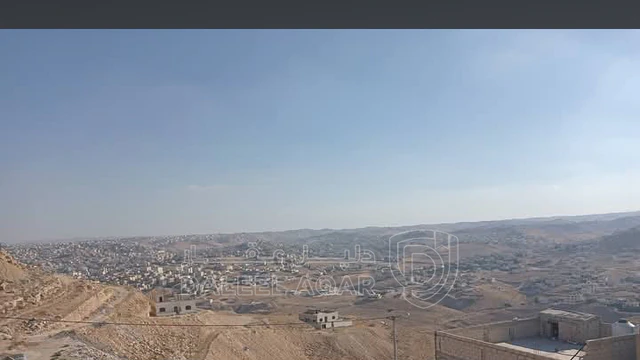 أرض في شومر . - 22,000 دأ - صورة NaN