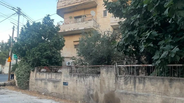 مبنى في عمان دوار السابع شارع عبدالرحيم جردانه - 350,000 دأ - صورة NaN