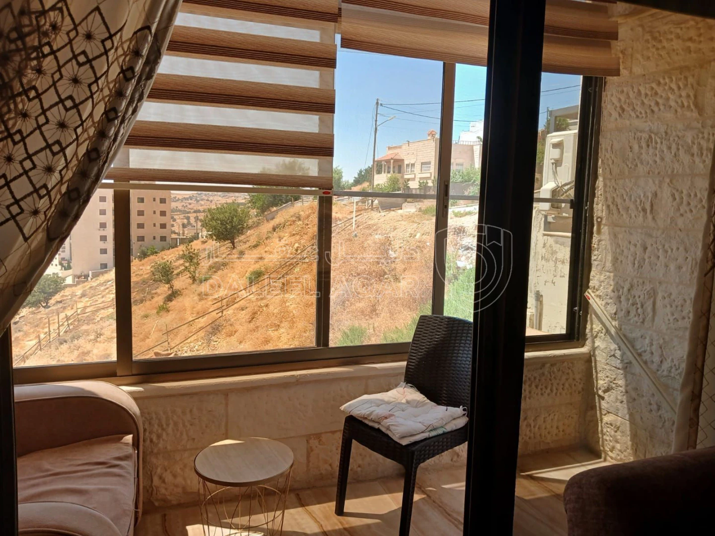 شقة في مرج الحمام بجانب مسجد الربوه  - 75,000 دأ - صورة 1