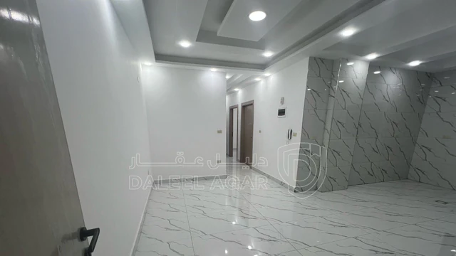 شقة في ضاحيه الامير حسن - 65,000 دأ - صورة NaN