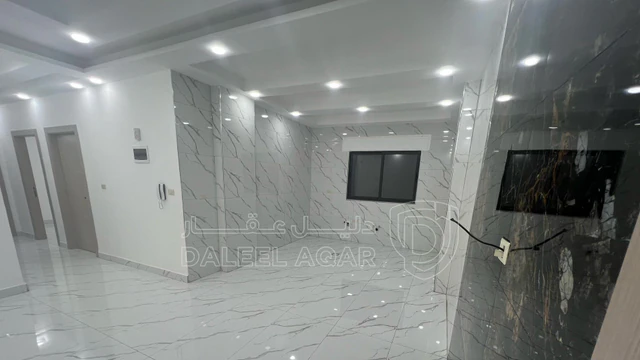 شقة في ضاحيه الامير حسن - 65,000 دأ - صورة NaN