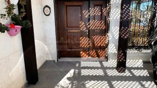 شقة - عمان - الظهير - 300000 دأ